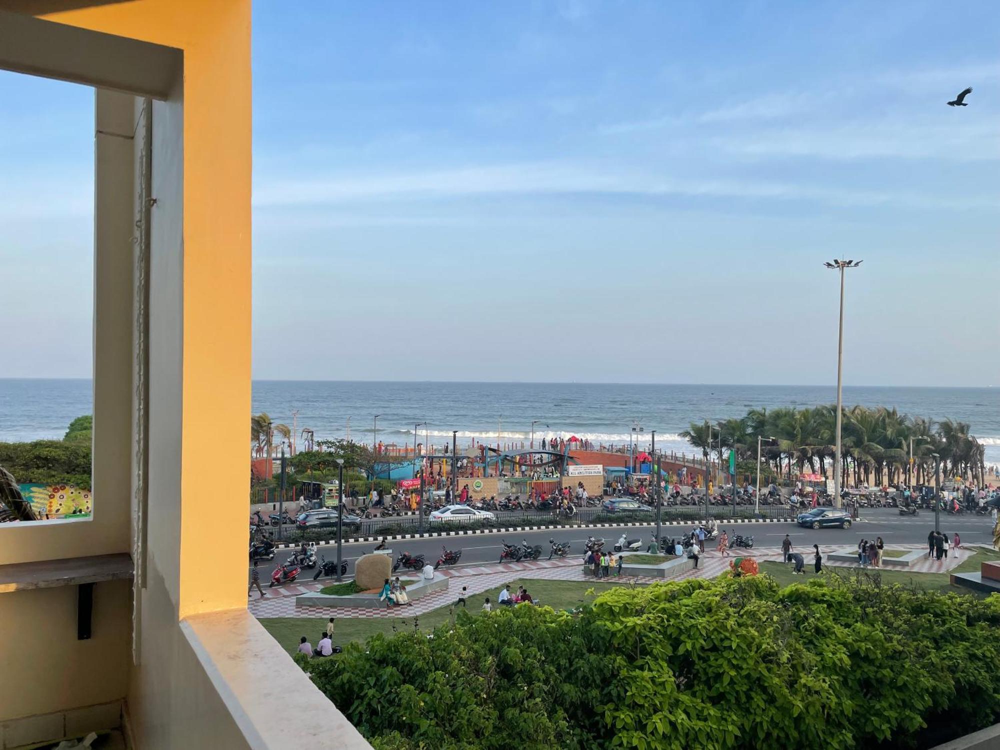 Ocean'S Edge Apartment Visakhapatnam Luaran gambar
